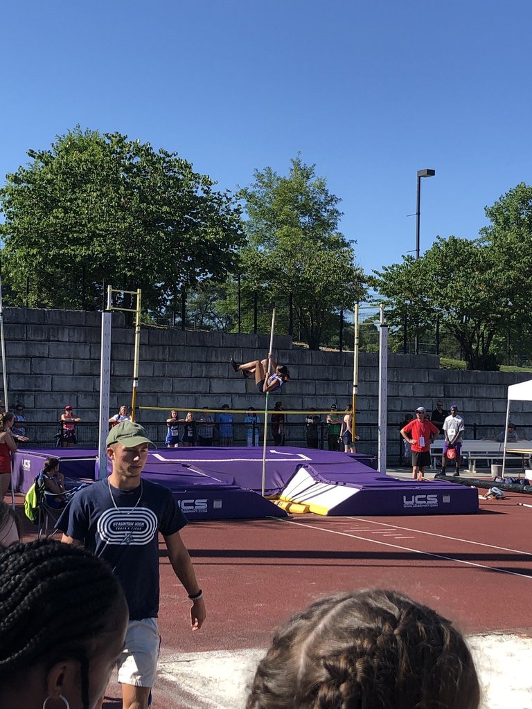 pole vault