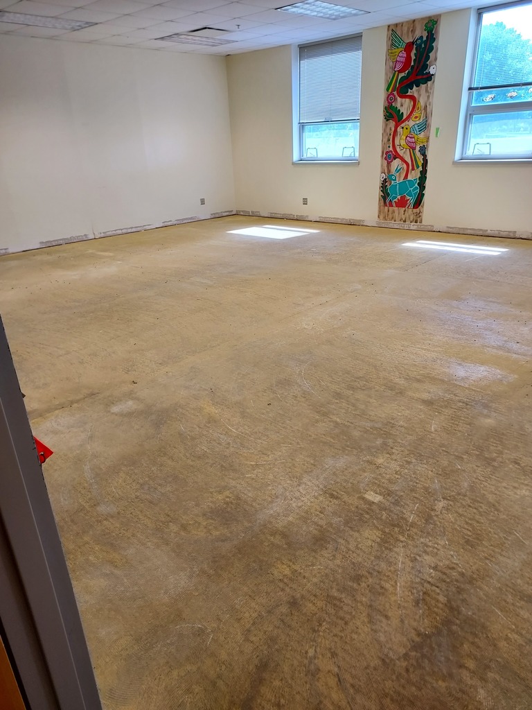 Room 1 no flooring