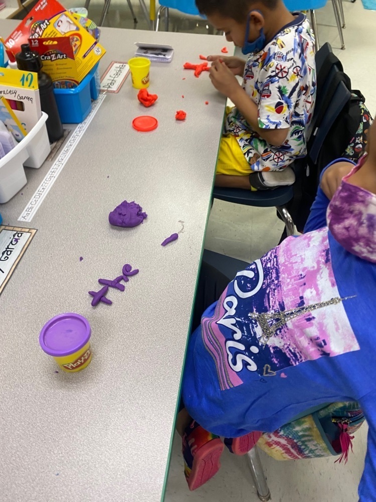 Mrs. Ureste’s Class with Play Dough 