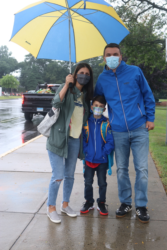 family starting school at jfk