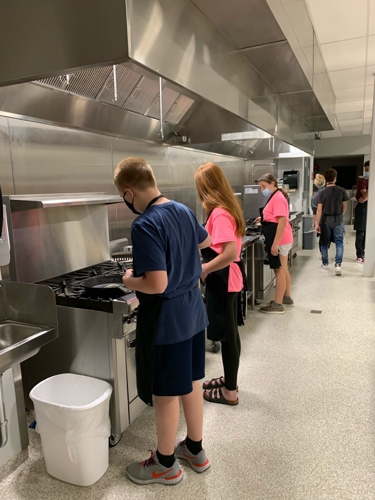 students cooking 