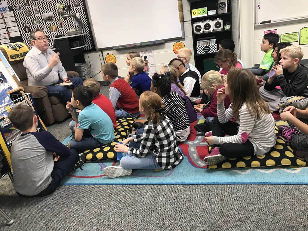 It was a special “Surprise & Delight” to host Kalona @Rotary @ MP East Elementary today! The best part...members reading aloud to every classroom after their business meeting! ❤️📚#mphawks