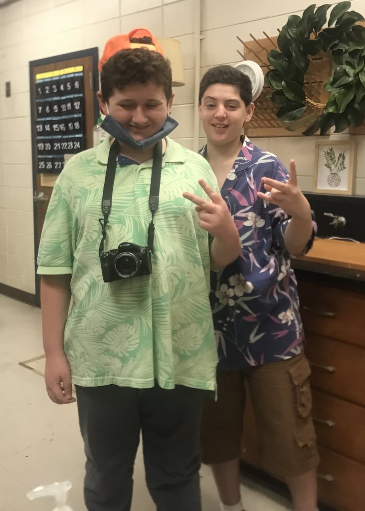 Tacky Tourist Day