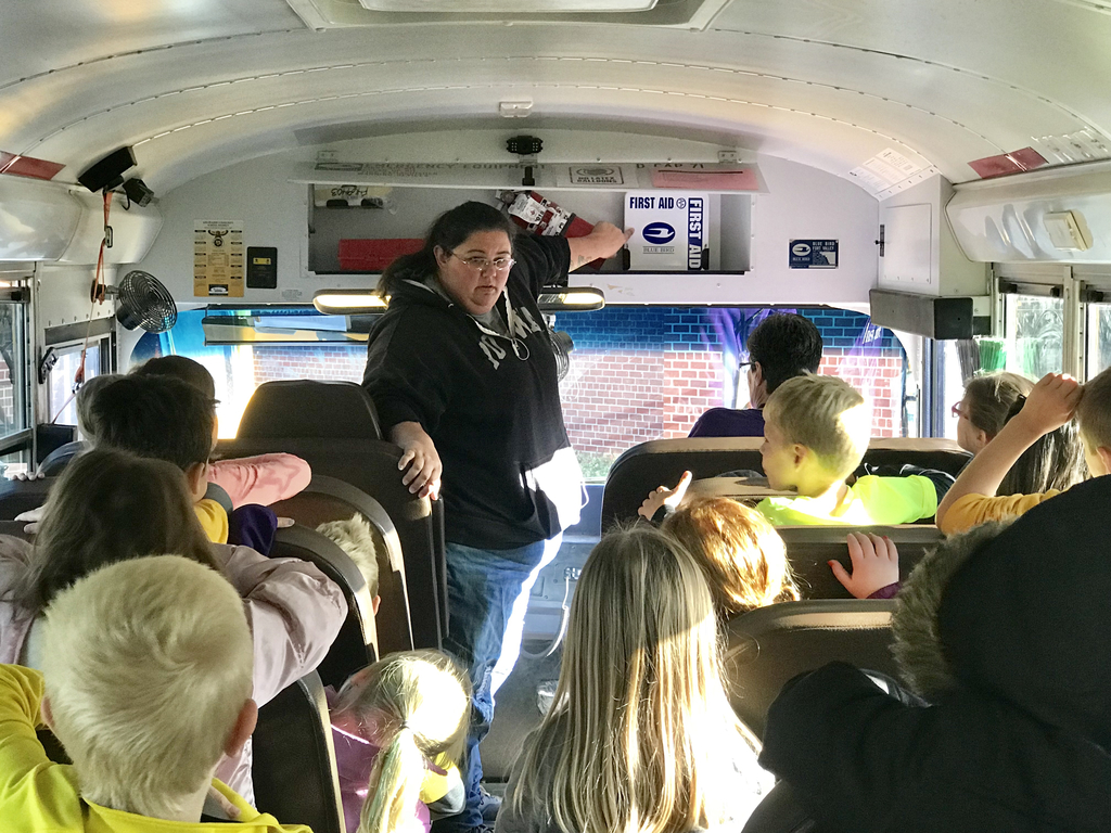 MP East Elementary Annual Bus Expectations and Evacuation Drill with classroom teachers, bus drivers and MP Transportation Director, Teresa Hartley working together to educate our students during National Bus Safety Week. 💛🚌🖤#mphawks