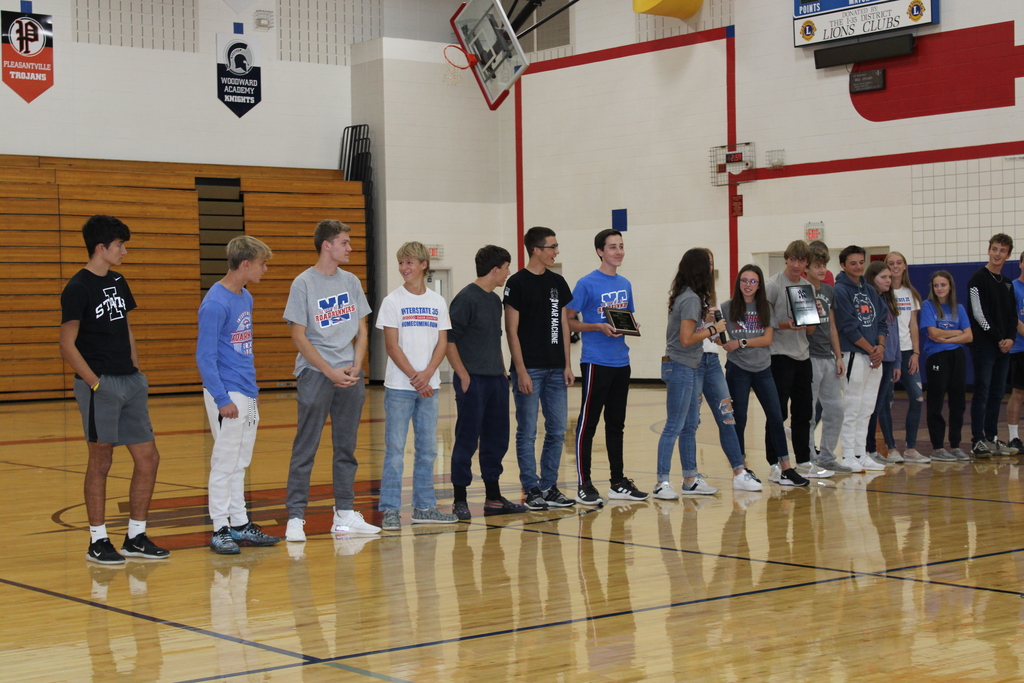 Roadrunner Cross Country Team