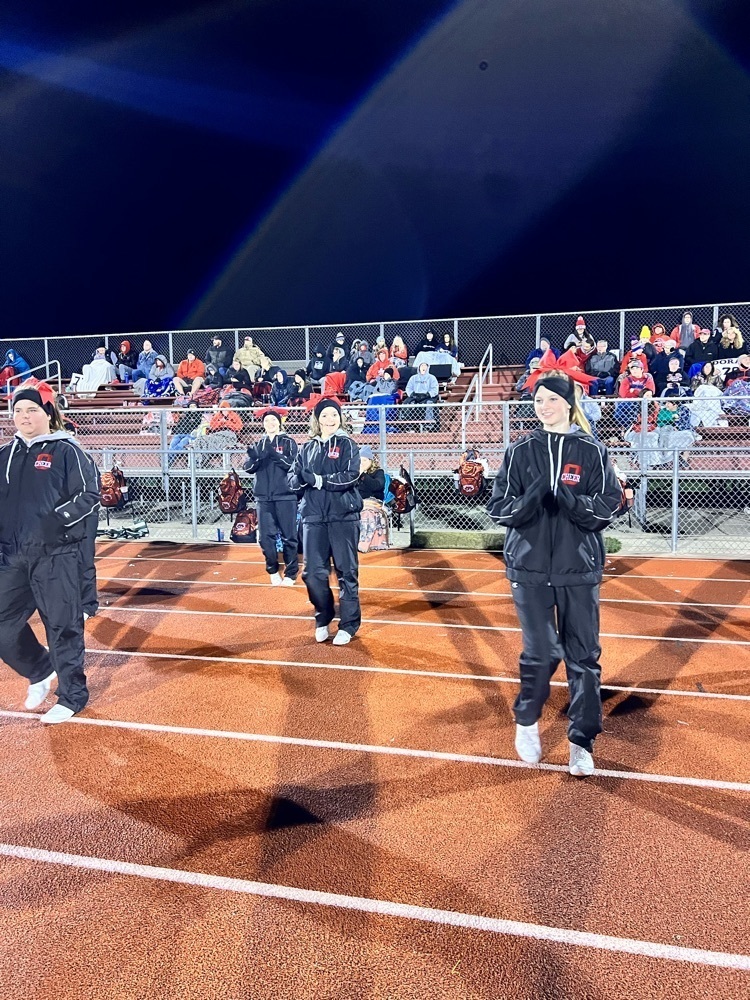 girls cheering