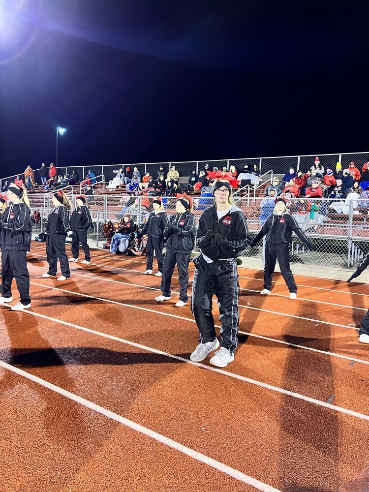 girls cheering