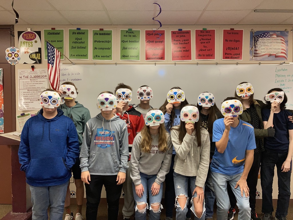 students wearing a mask in spanish