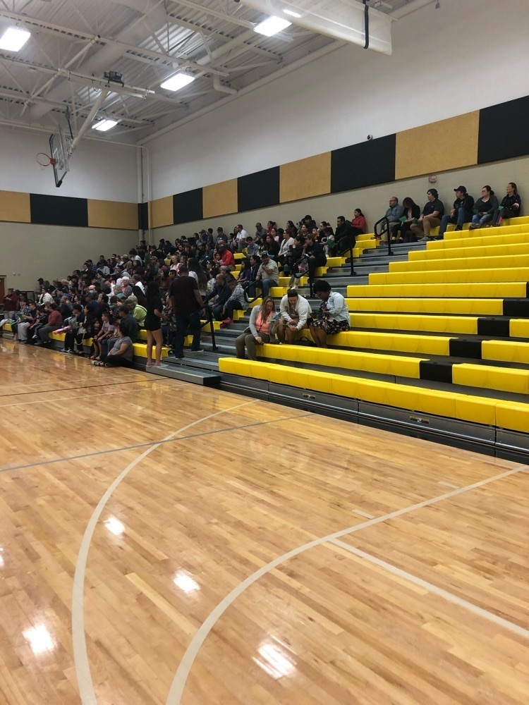 Families and Staff supporting SRMS Choir