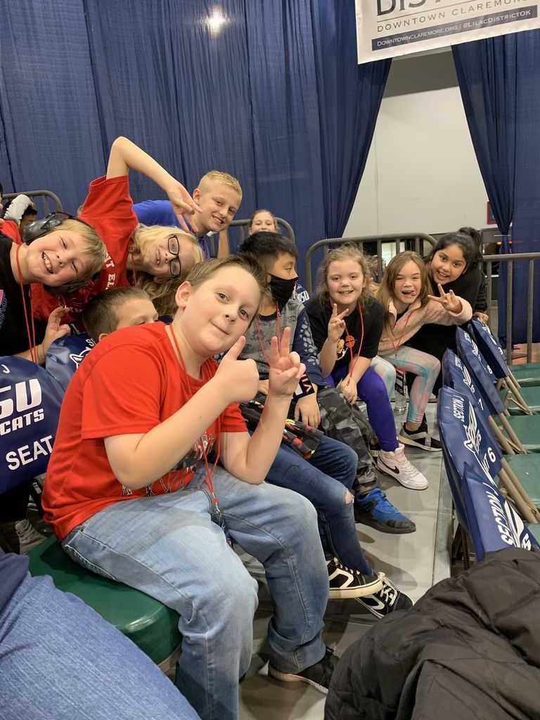 WHAT A DAY! Claremont students were treated to an RSU Basketball game, pizza and candy thanks to our amazing partners in education, RCB Bank and RSU! Thank you, RCB and RSU for continuing to love on our staff and students! #CPSZEBRAPRIDE