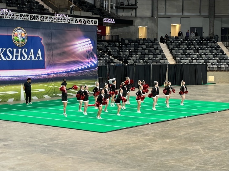 girls cheering 