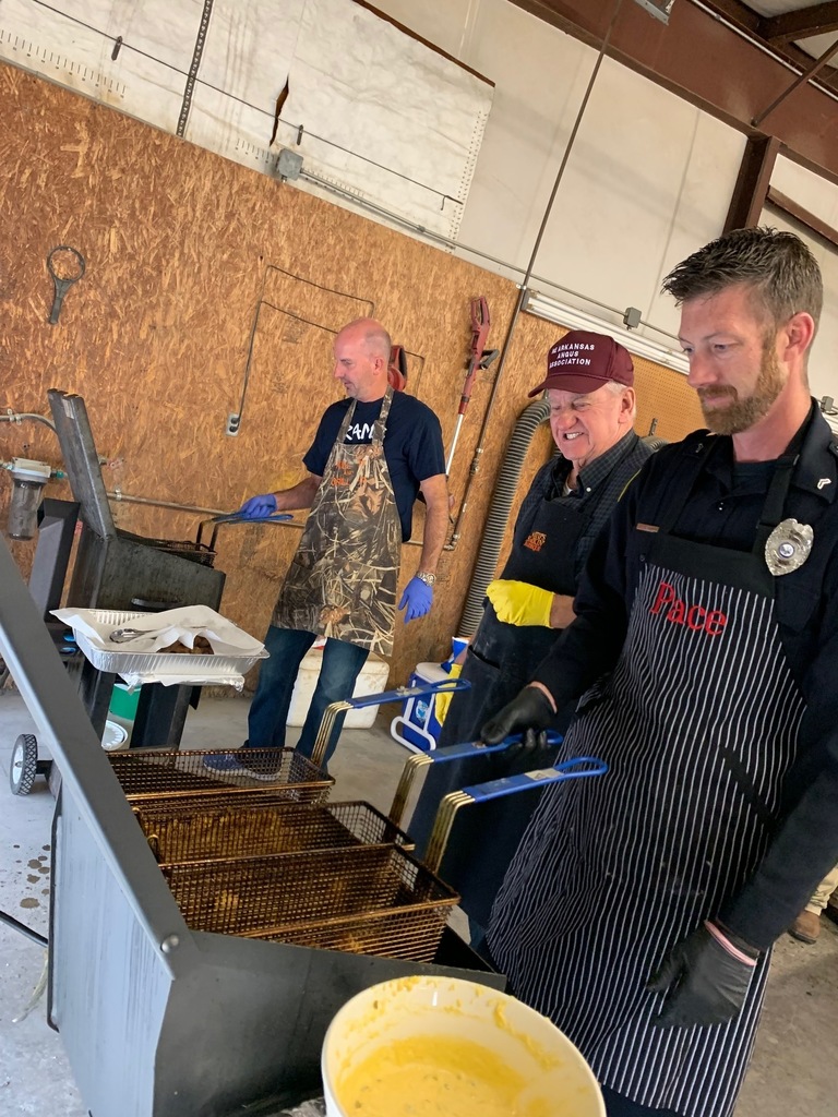 SRO cooks for staff