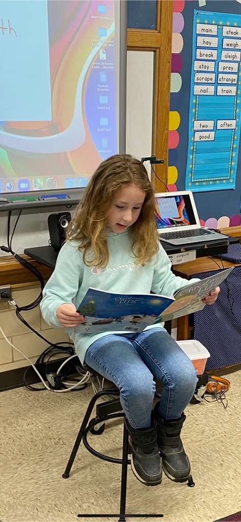 We LOVE guest readers!