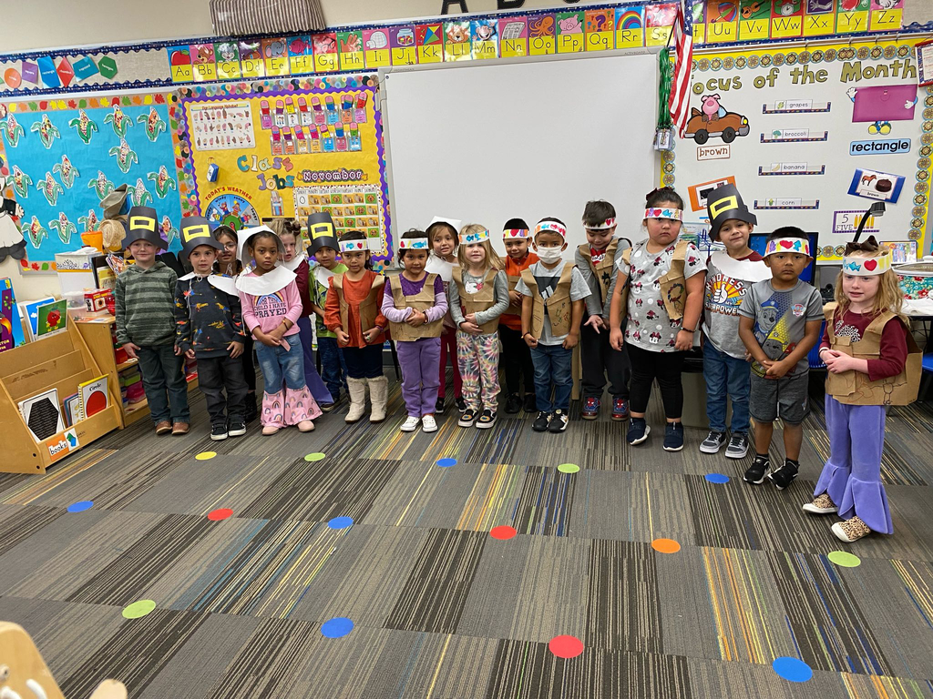 PreK students celebrating Thanksgiving