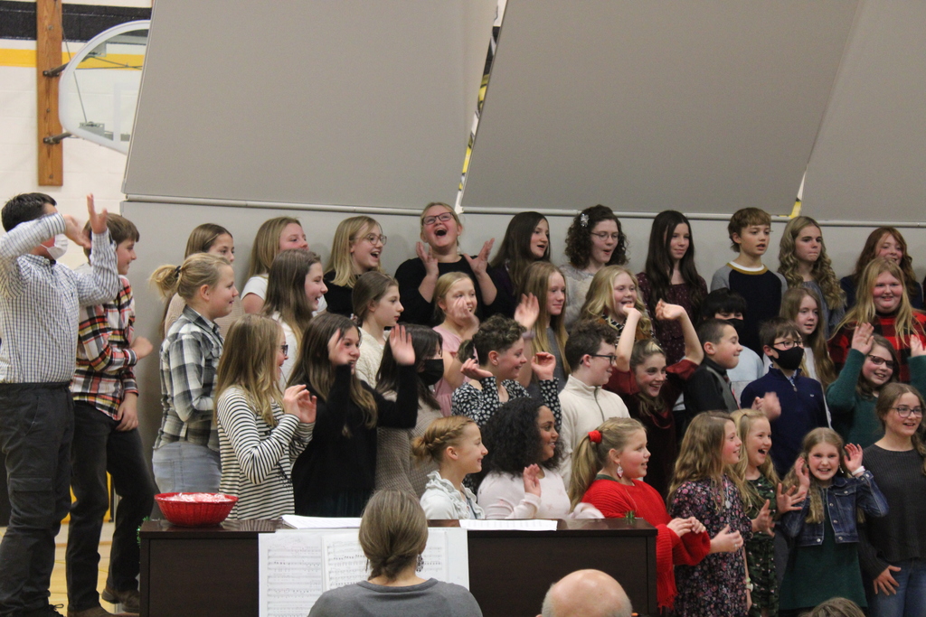 5th grade choir performing