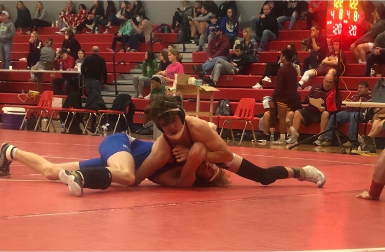 boys wrestling