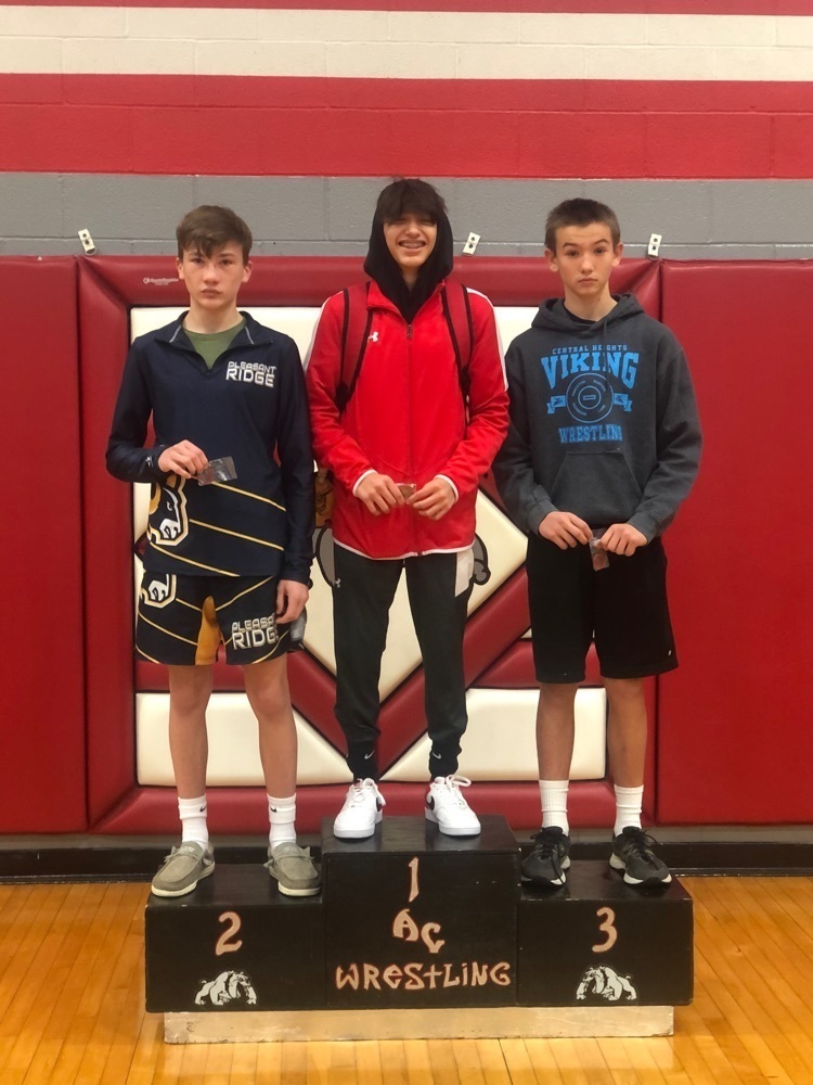 podium pose