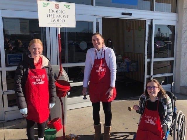 kids ringing bells 