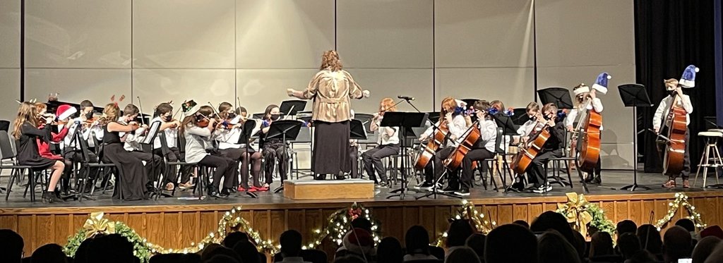 Orchestra holiday concert 2021