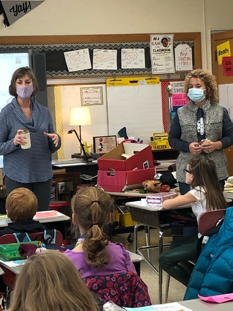 kids with presenters