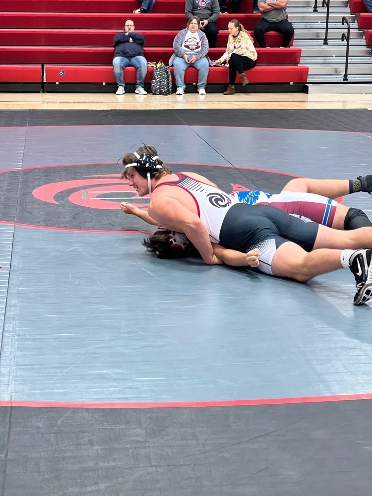 boys wrestling 