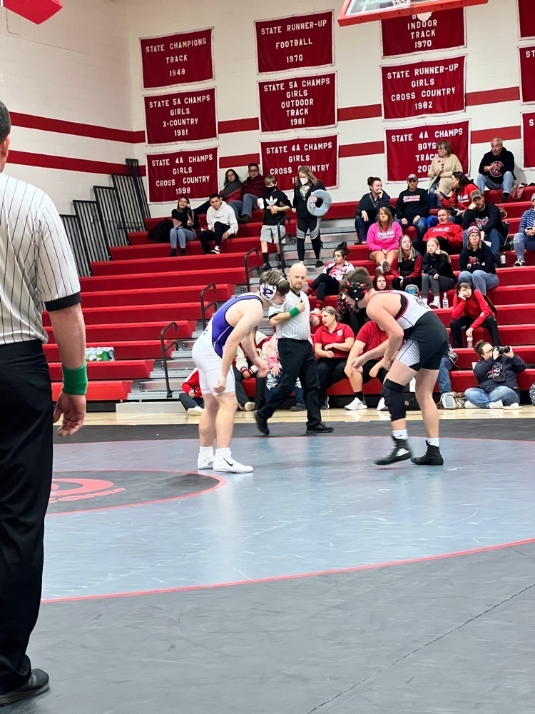 boys wrestling 