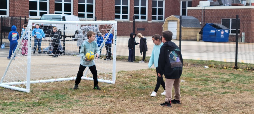 Protecting the goal!