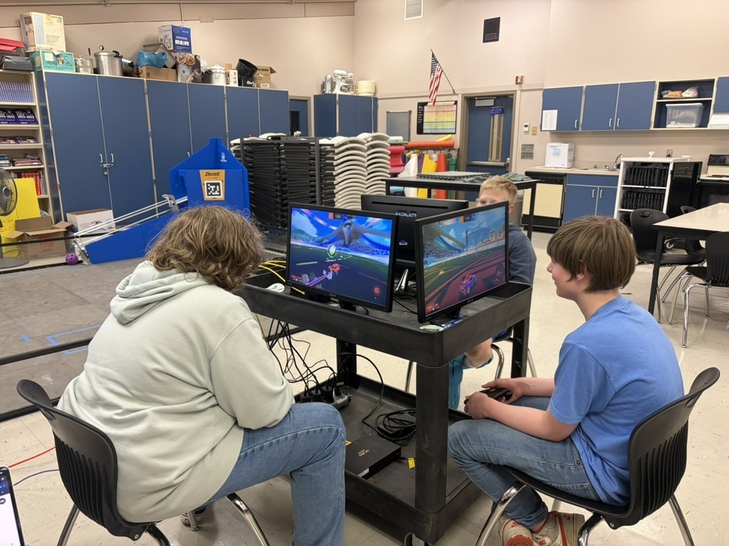 esports team playing a match