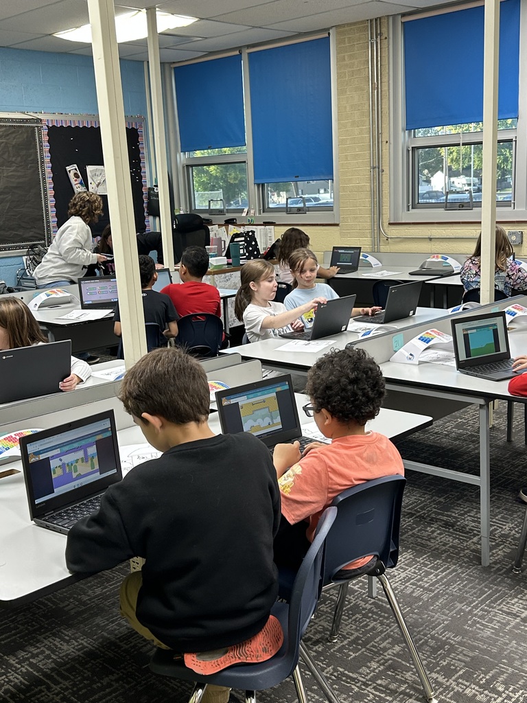 Merrill Students enjoying the First Quarter Party!