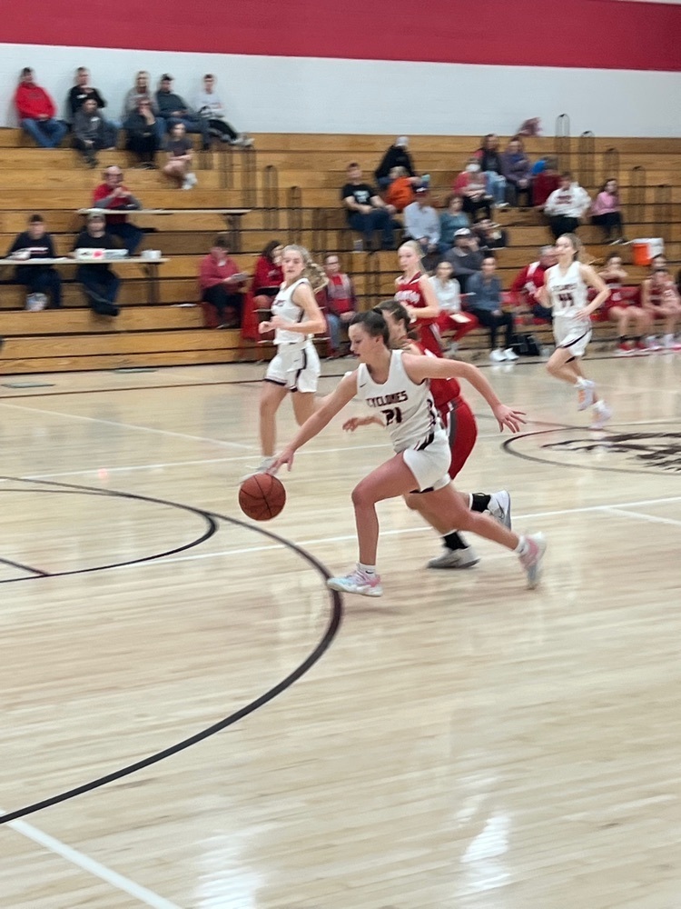 girls playing basketball
