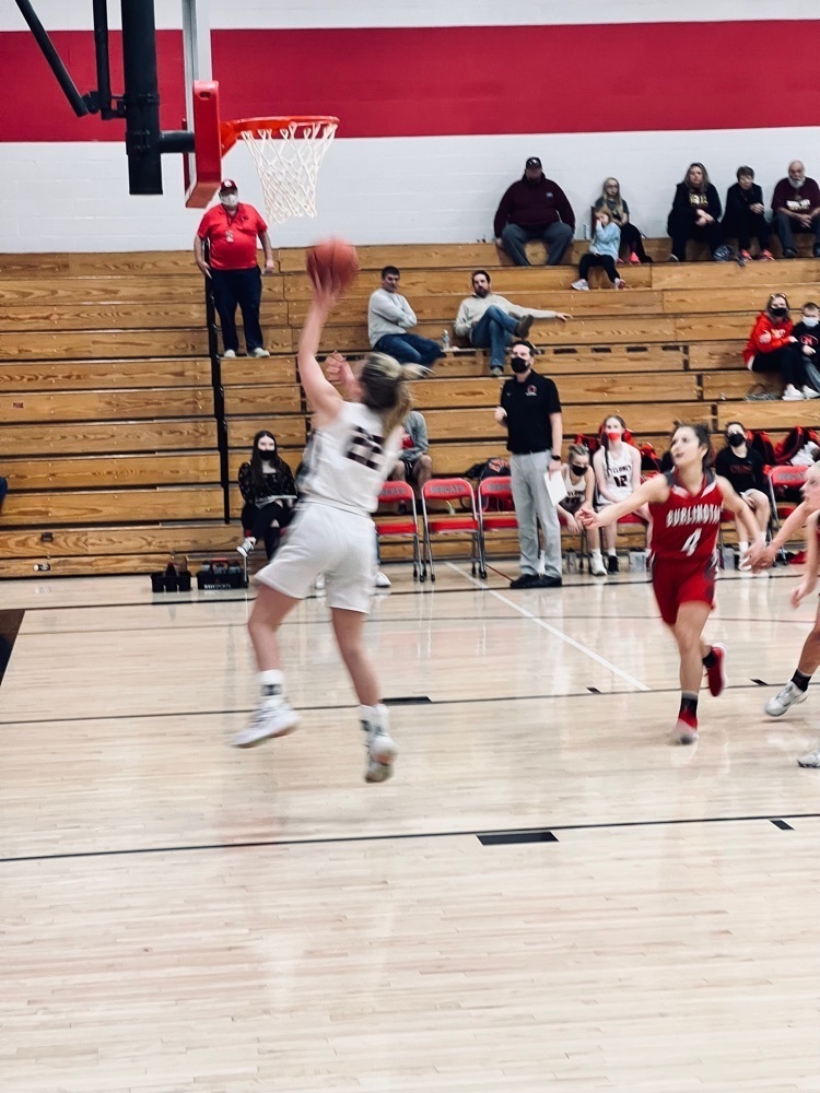 girls playing basketball