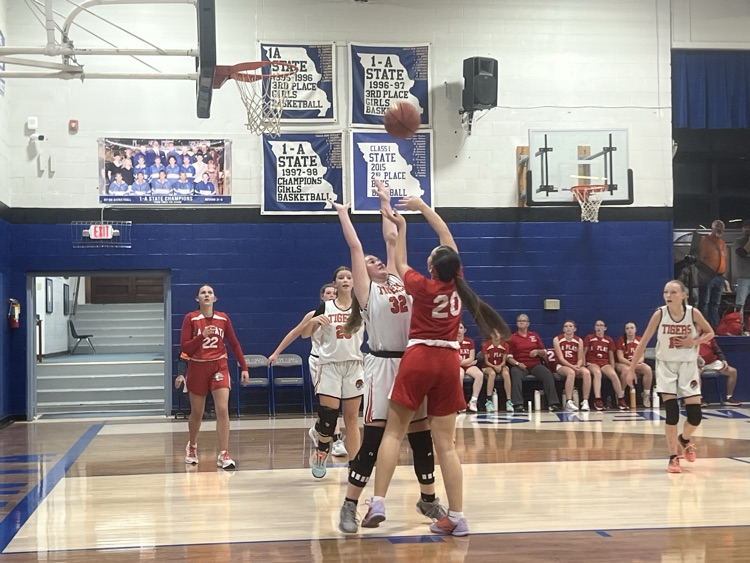 Bulldogs Play vs Brashear!