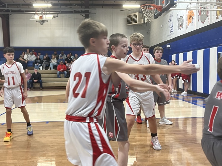 Bulldogs play vs Novinger