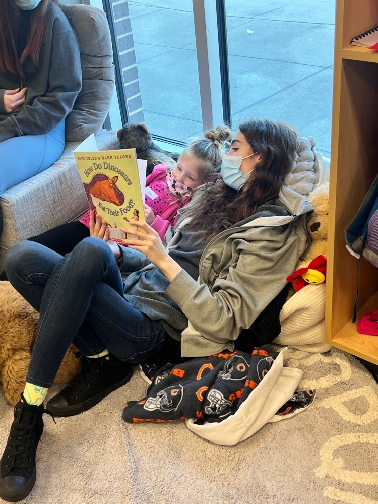 students reading together