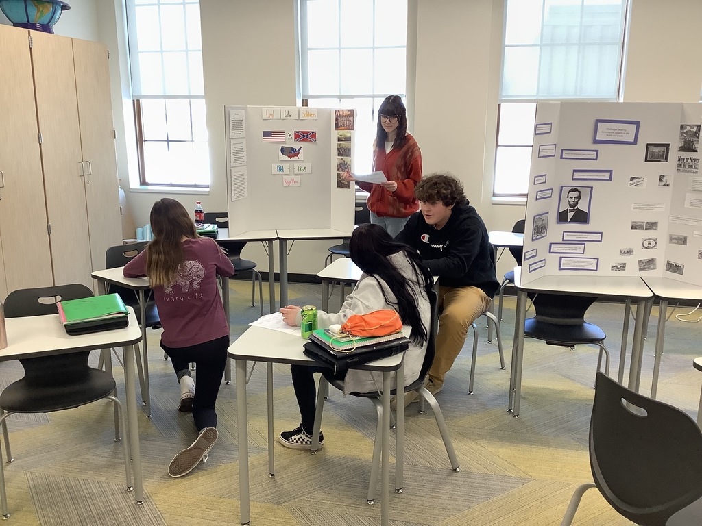 Florence students in Mrs Smith's History Class