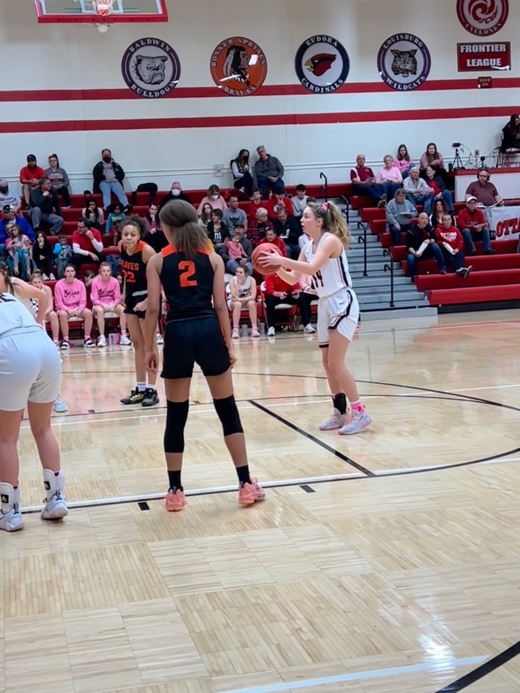 girls playing basketball