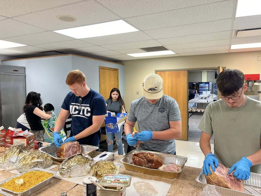 587383651_1429583429171432_8257348089441465366_n