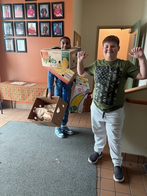 @ box with banan boxes