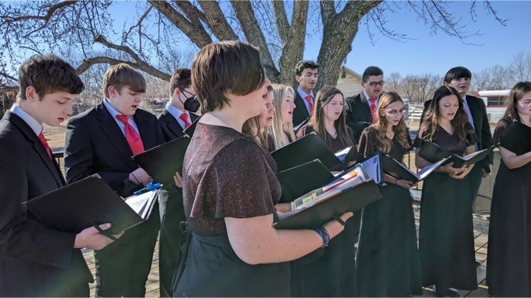 students singing