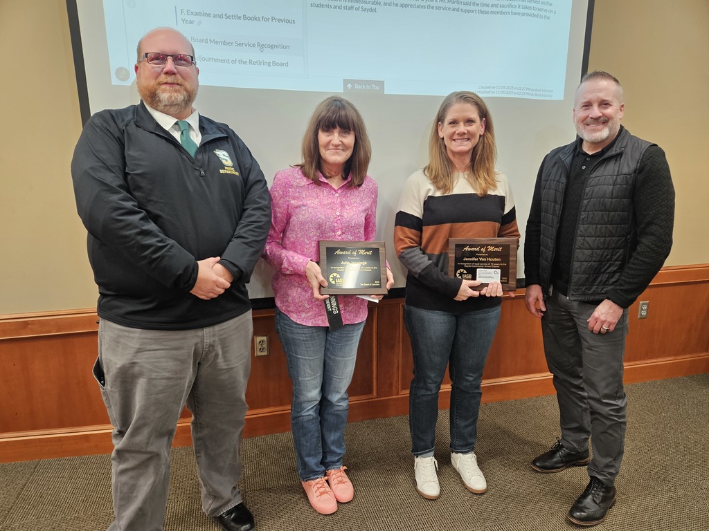 Saydel School Board outgoing members