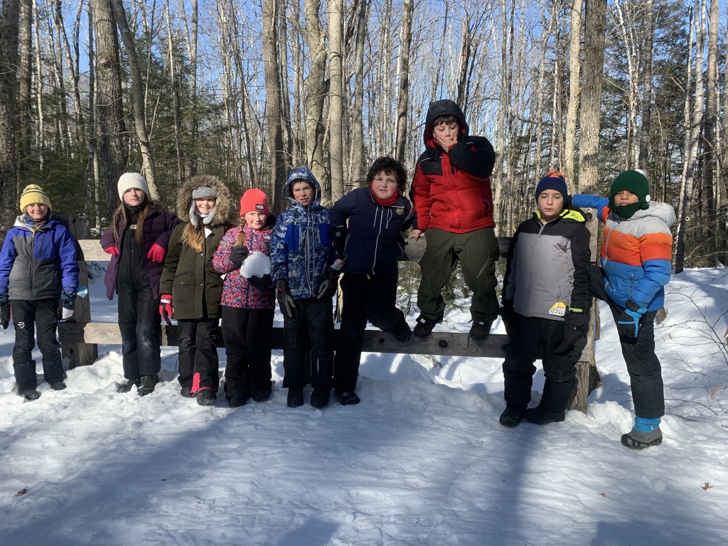 5ths graders at Robert's Farm