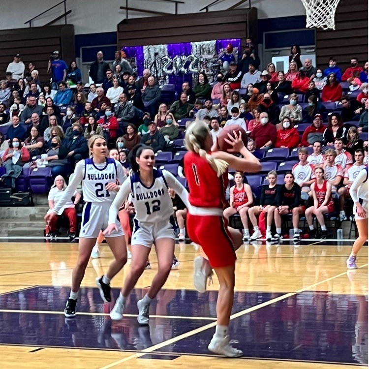 girls playing basketball 