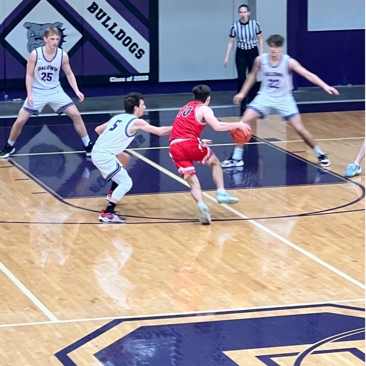 boys playing basketball 