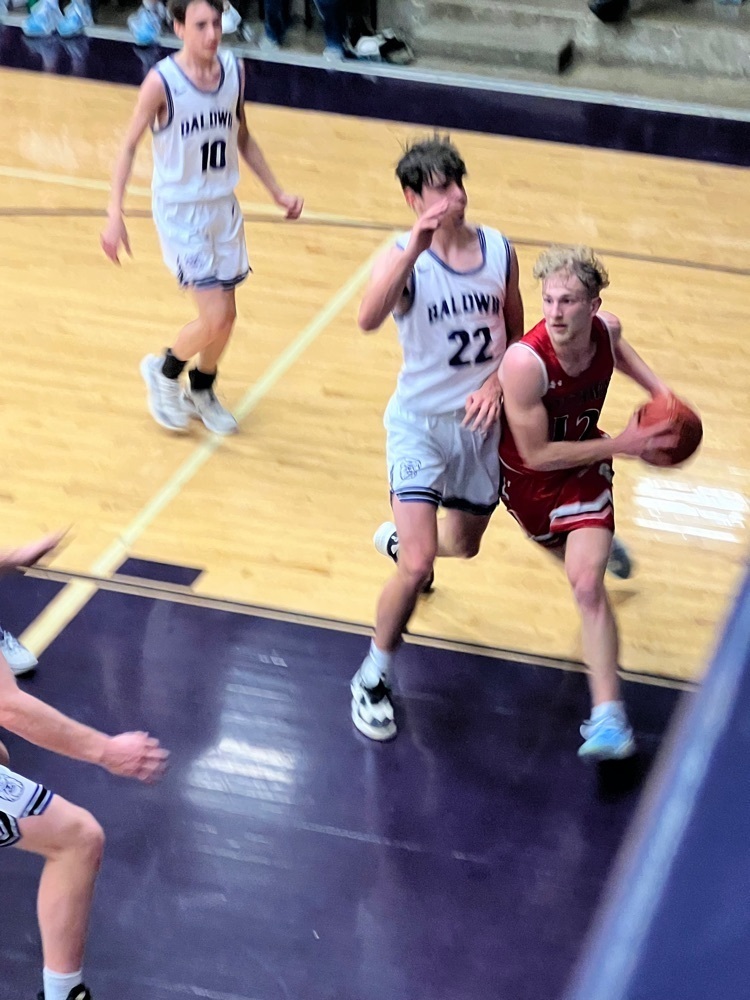 boys playing basketball 