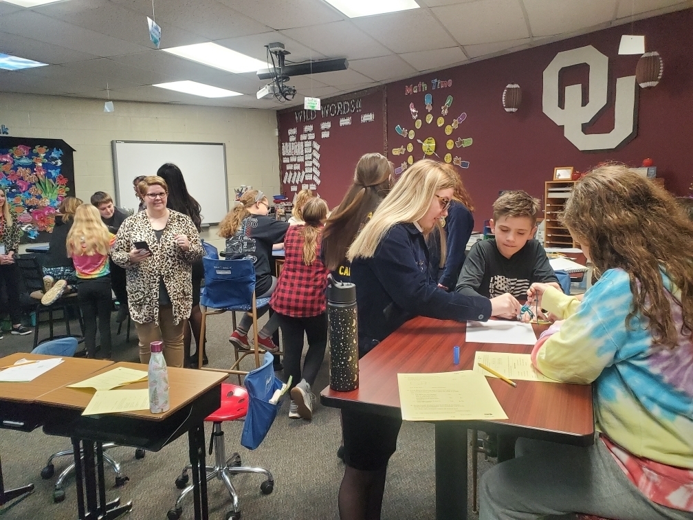 FFA Students Visit Lincoln 