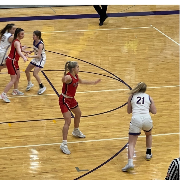girls playing basketball 
