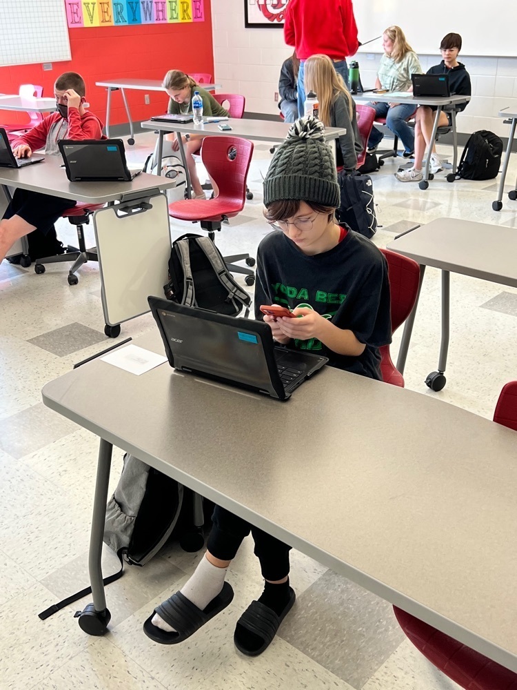 students calling parents 