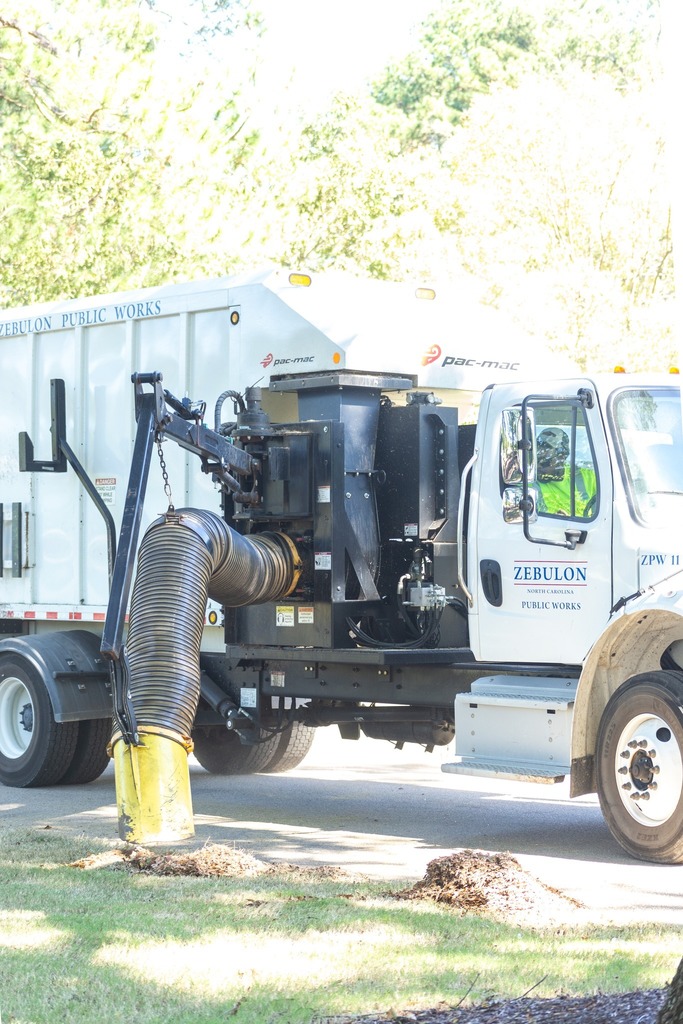 Picture of a sewer truck