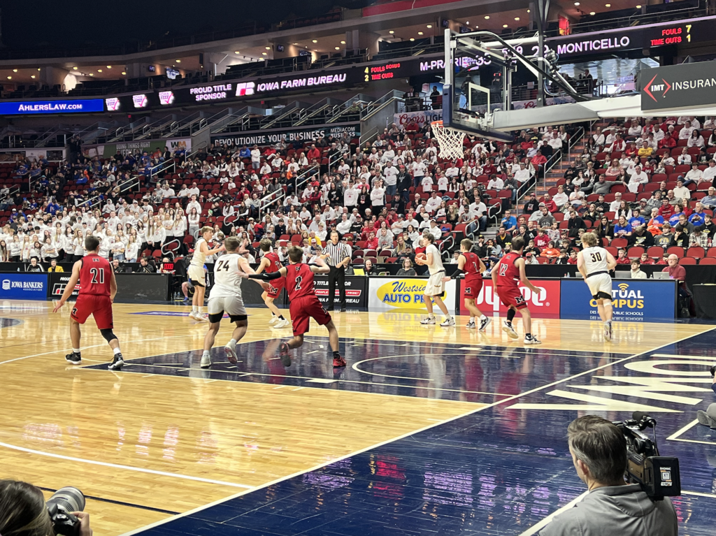 Mid-Prairie boys basketball