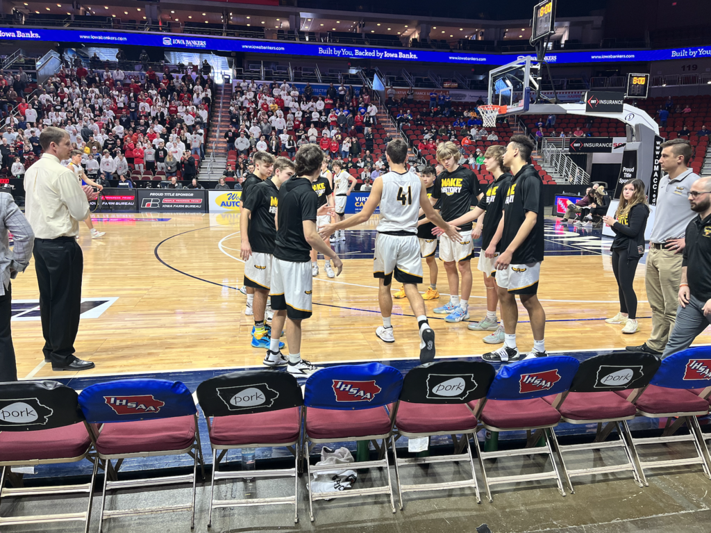 Mid-Prairie boys basketball